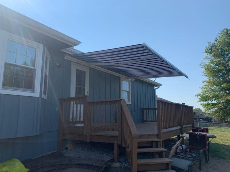 Kansas City, KS Retractable Awning - March 2025