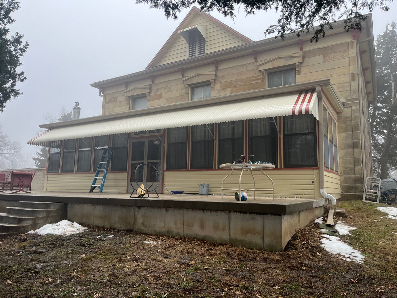 Lansing, KS Aruba Awning - August 2024