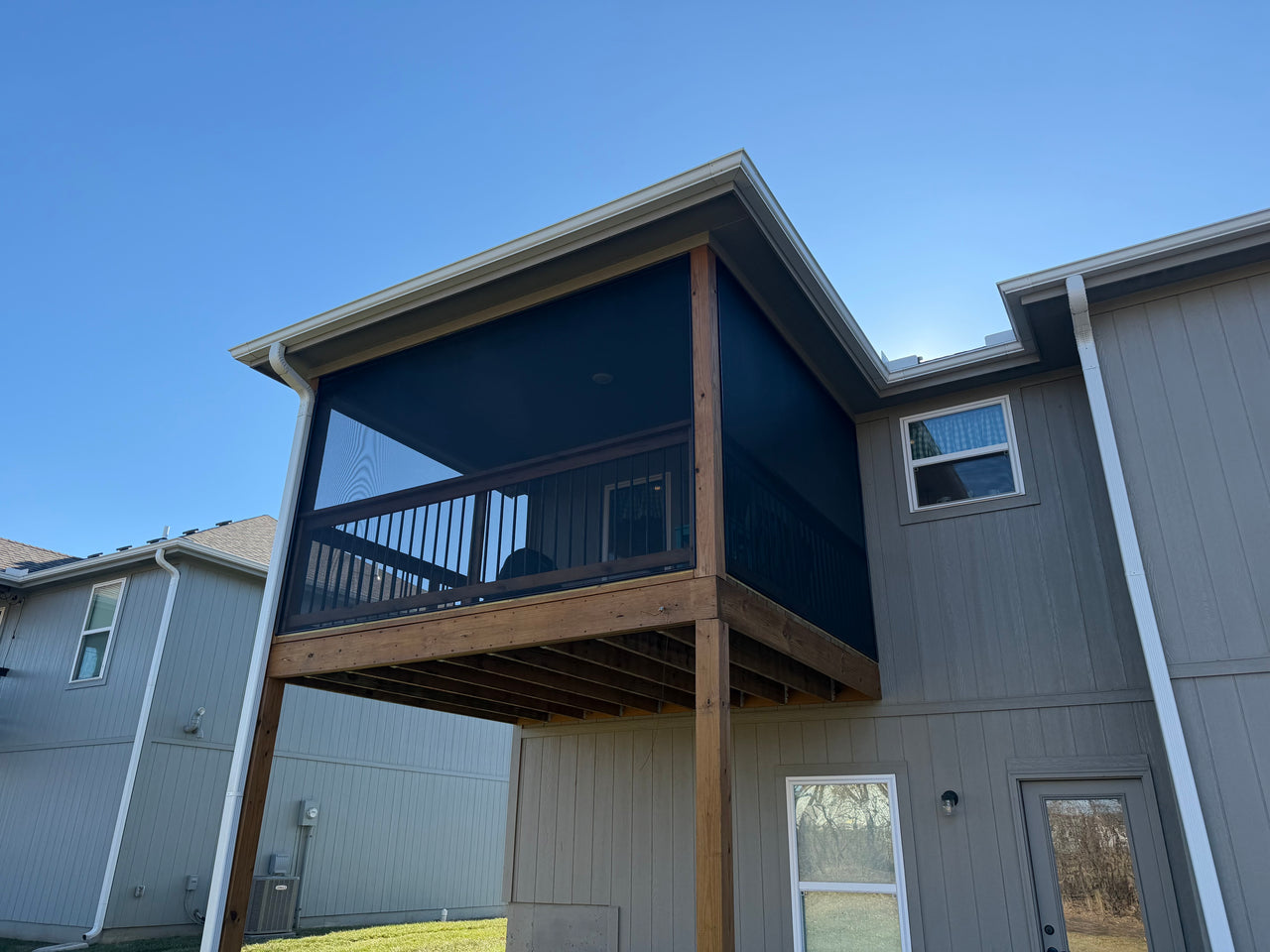 Kearney, MO Screen Room - October 2025