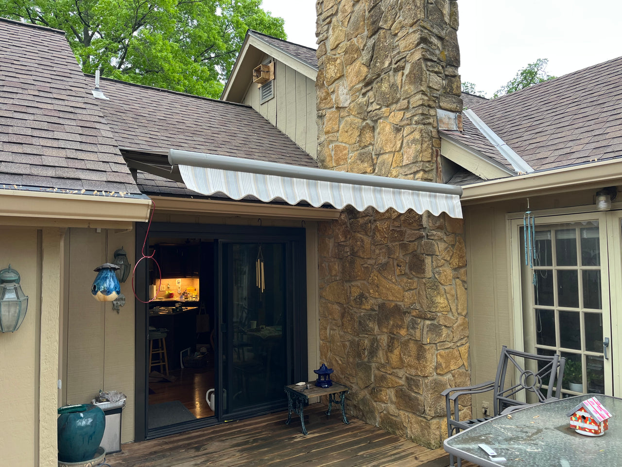 Lawrence, KS Retractable Awning - March 2025